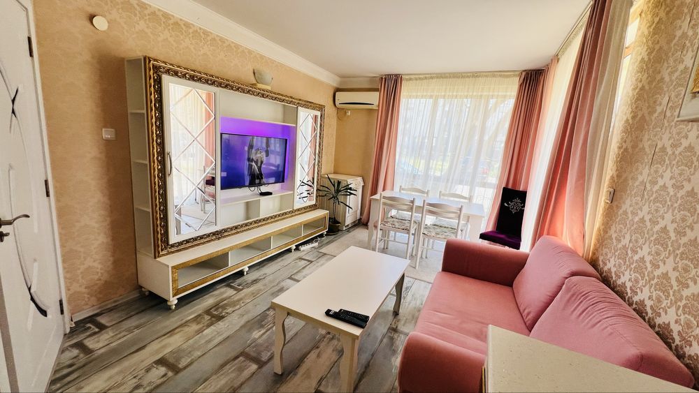 Дава се под наем Двустаен апартамент в к.к. Дюни - 50 кв.м за 398.82 € - Снимка #1