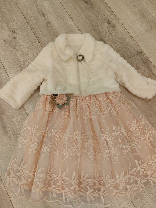 Платья для девочек