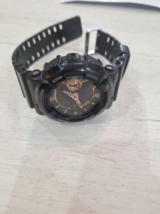 Часовник Casio G-shock