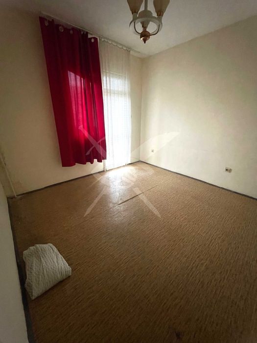 Продава се Многостаен апартамент в Пловдив, Изгрев - 100 кв.м за 650 €/кв.м - Снимка #2