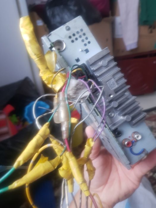 Мафонла сотилади рабочий