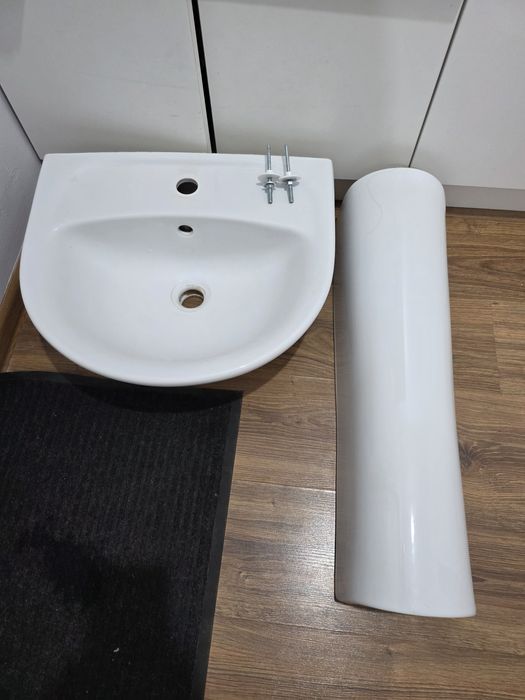 Раковина для ванной комнаты