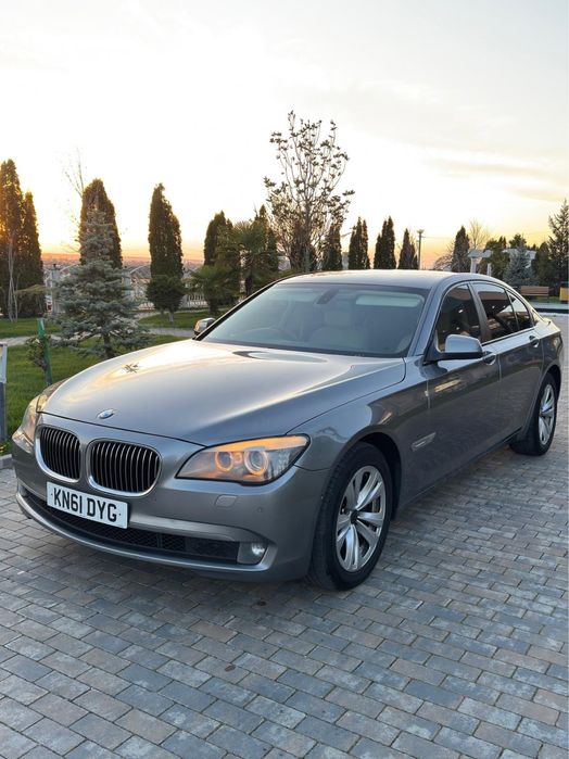 Dezmembrez Bmw F01 3.0 Diesel 245Cp