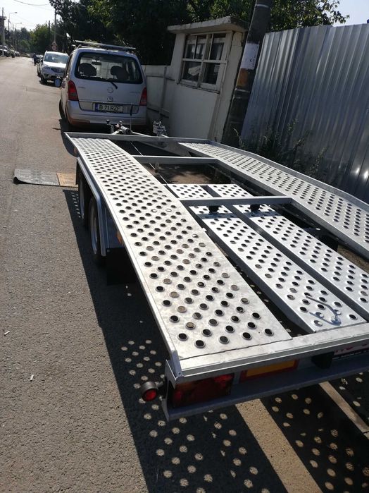 inchiriez / inchirieri / inchiriere platforma / remorca auto 2000 kg