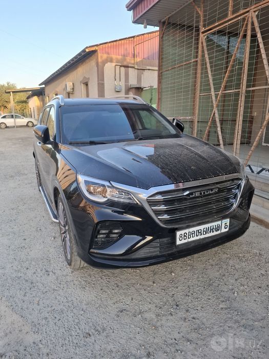 Продаю Jetour X70