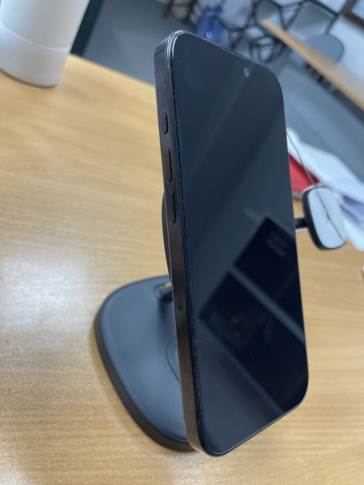 Iphone 16 pro, 256 gb, черный, кора
