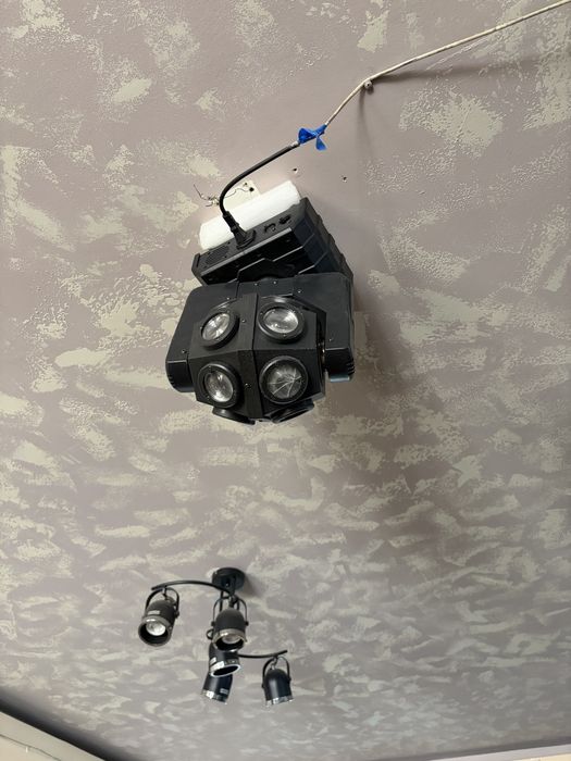 Полностью оборудование для дискотеки