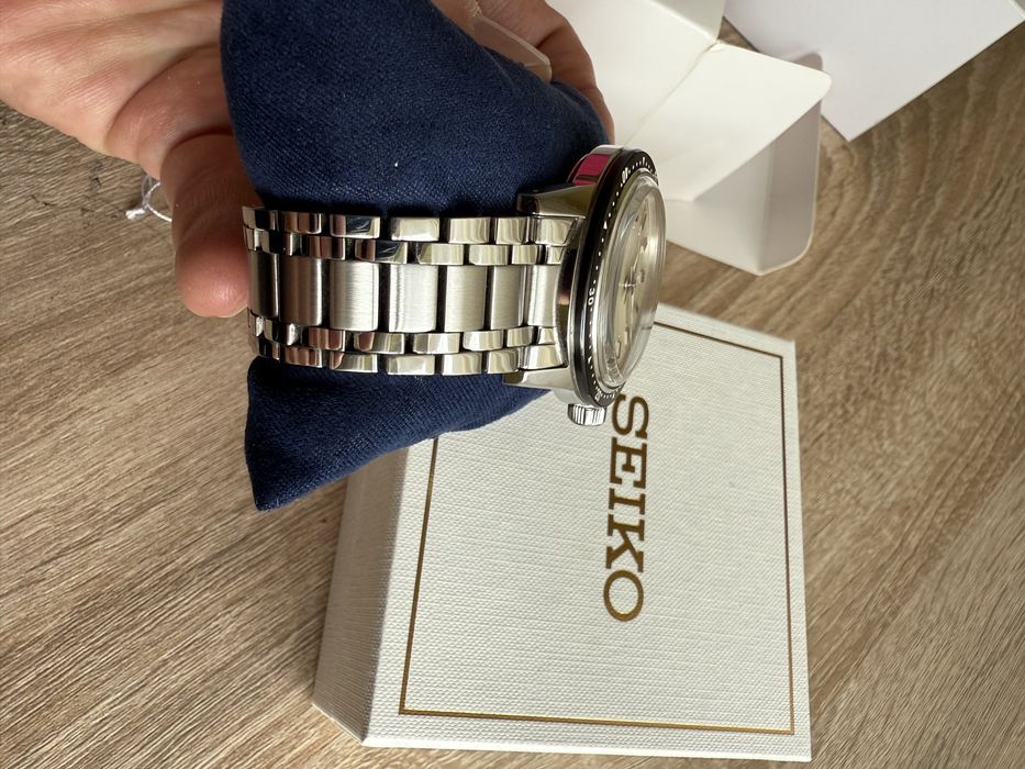 Seiko Presage Style 60s SRPK61J1 Crown Chronograph Limited Edition