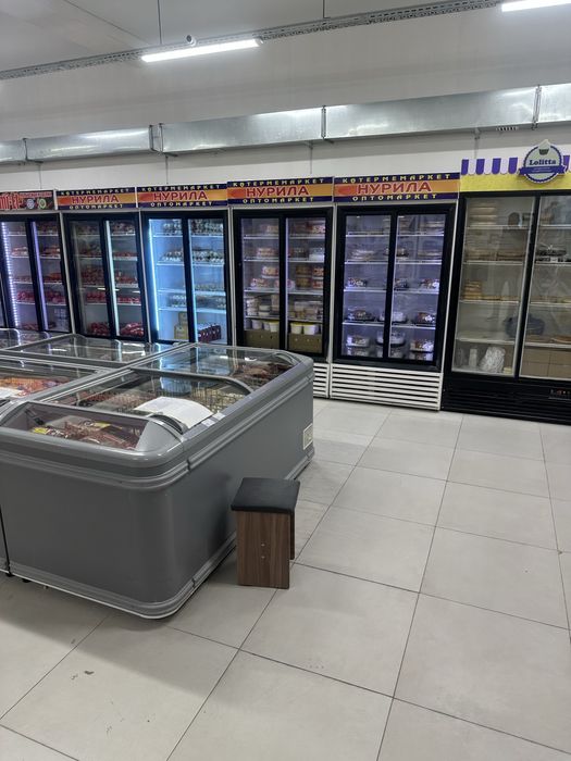 ВИТРИННЫЕ ХОЛОДИЛЬНИКИ разные модели с гарантией