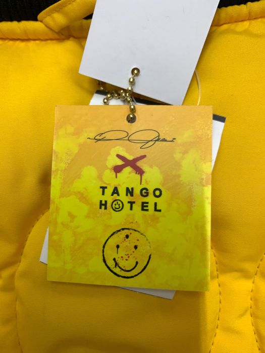 Tango Hotel by Isaak Pelayo