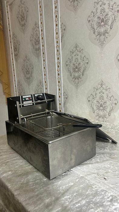 Печь фритюрницаа