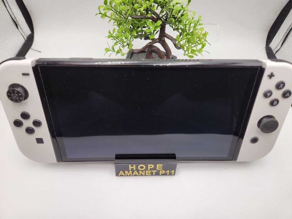 Hope Amanet P11-Nintendo Switch Oled /64gb/cu  joc Mario Kart 8 Deluxe