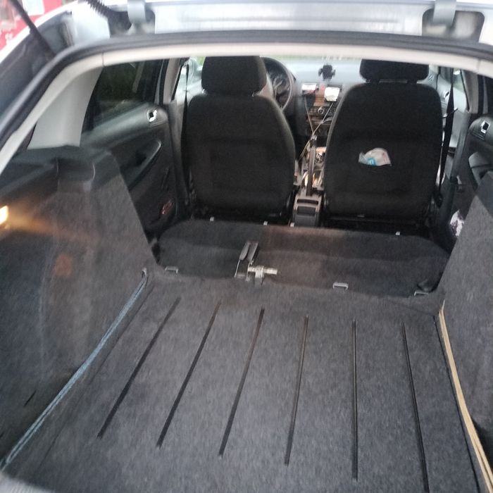 Vând Skoda Fabia