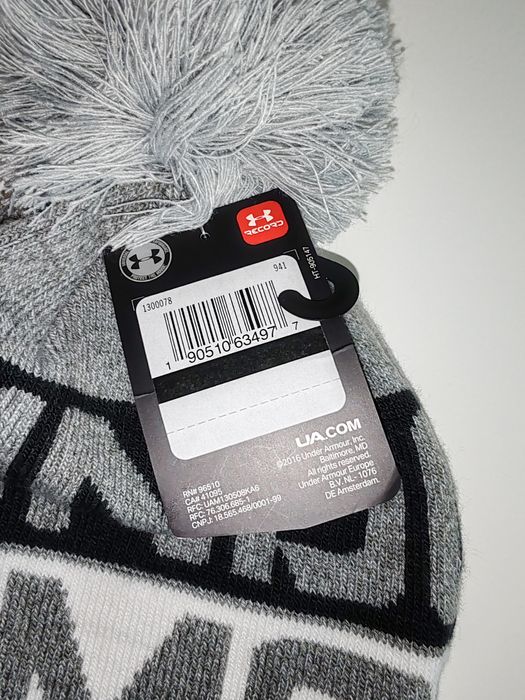 Nike Apex Levi's bucket cap Timberland Adidas
