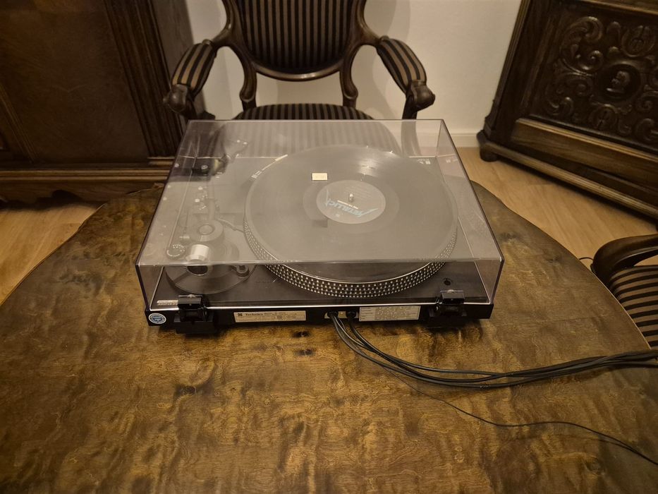 Technics SL2000 - pickup
