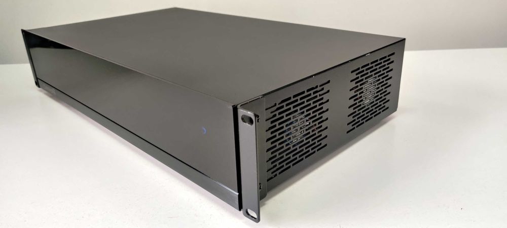 Control 4 C4 LU1082D muzica divertisment iluminat confort filme matrix