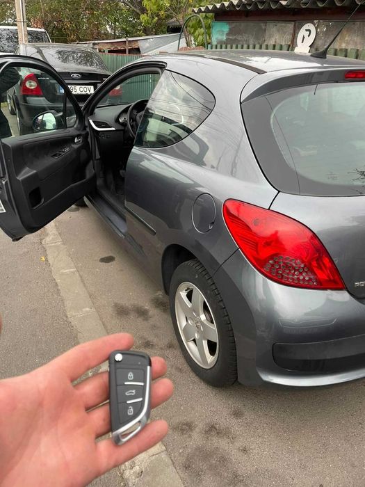 Deblocari usi auto fara dauna timp rapid de deplasare DE LA 100 lei