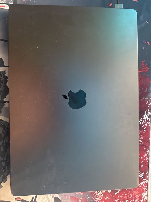 Macbook pro 16 m3 max