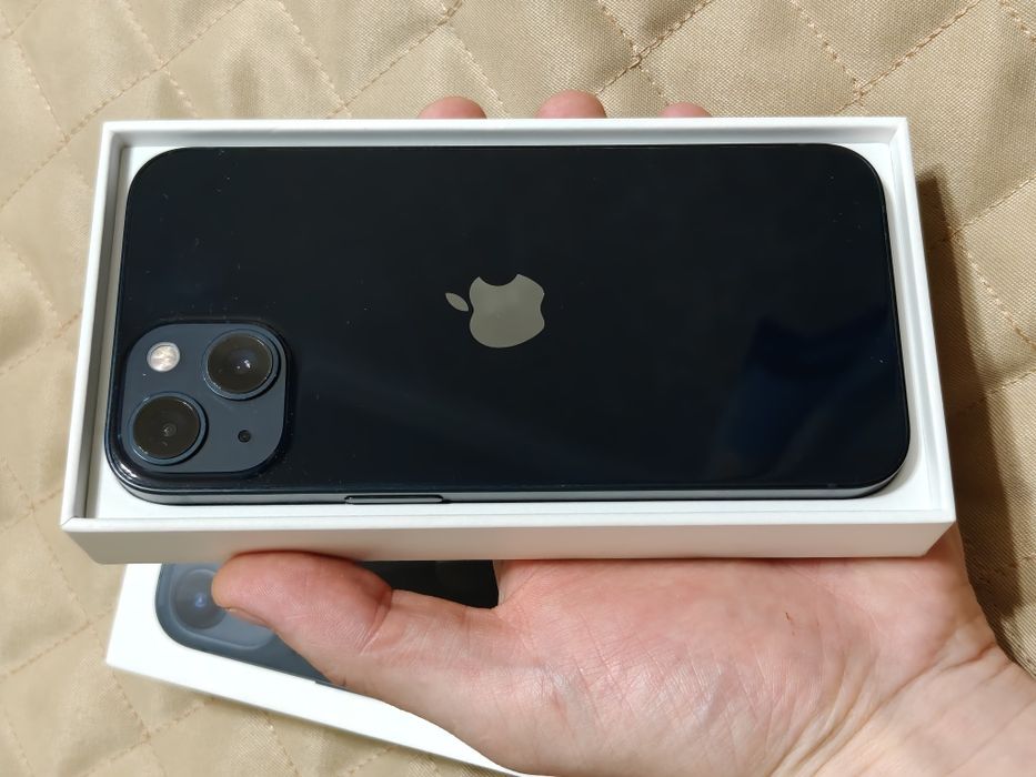 iPhone 13 128 gb akb 88 полный комплект
