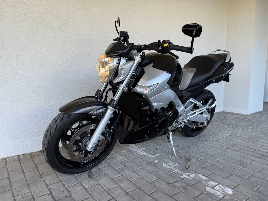 Motoyard vinde Suzuki GSR 600 ABS