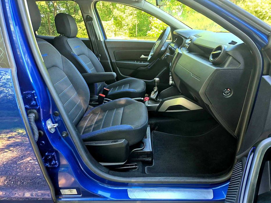 Dacia Duster 1.5dci ,camere 360 grade, key-less
