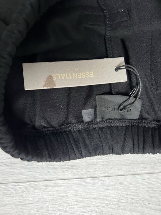 Pantaloni ESSENTIALS Fear Of God FOG