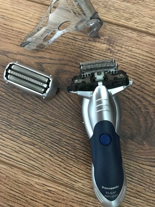 Продава електрическа самобръсначка