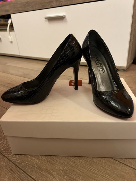 Лачени токчета Fabiano, 36 номер