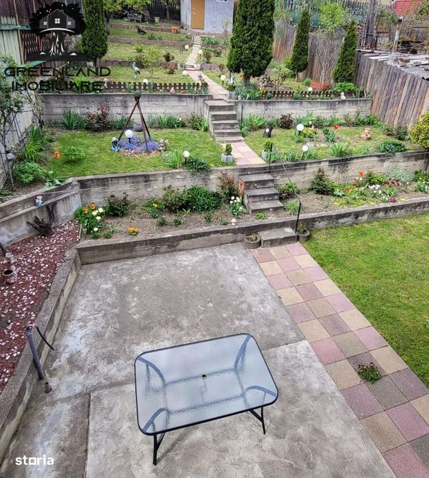 Casa + spatii comerciale, 350 mp, teren 580 mp, Tatarasi (la BULEVARD)