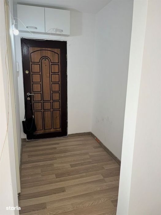 Garsoniera renovata 2026 | 30mp | pretabil cabinet | zona Sub Arini