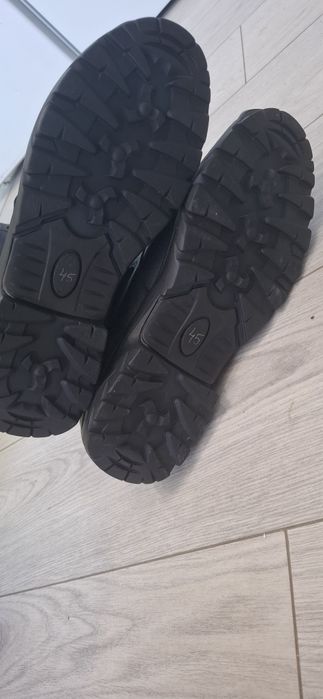 Продам берцы новый
