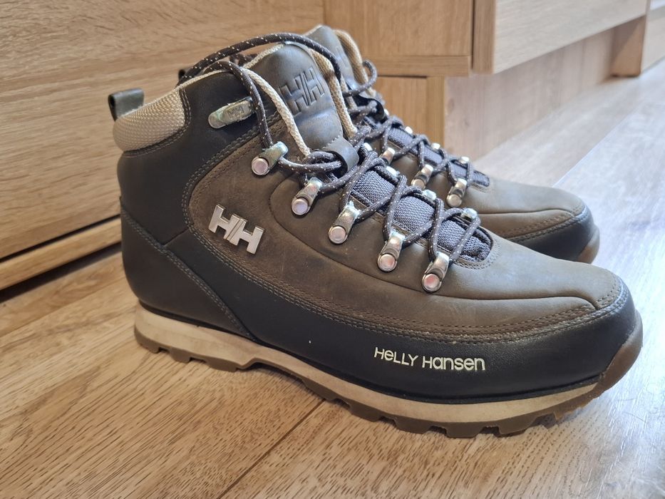 Обувки Helly Hansen