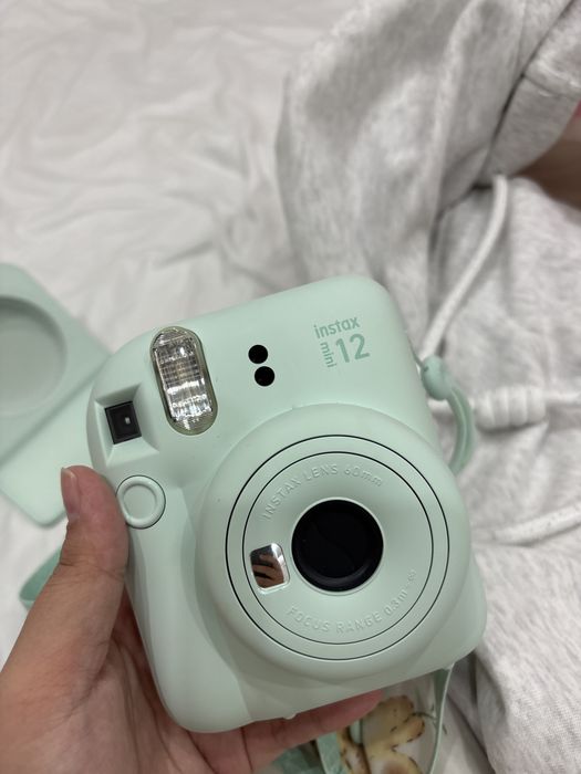 Продам инстакс. Instax mini 12