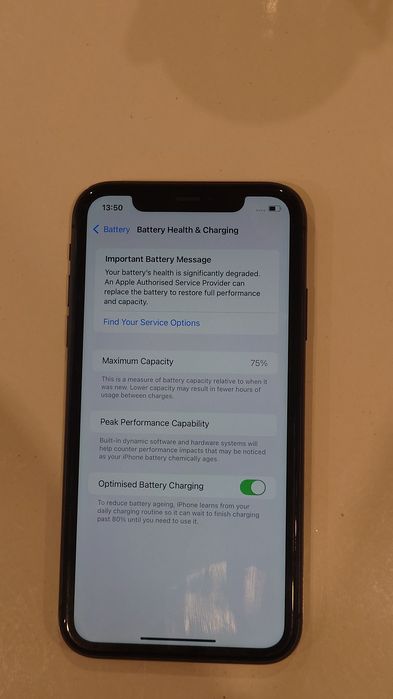 Iphone 11 64 GB.