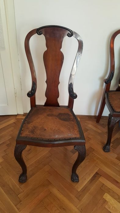 Mobilä cires cu mahon prelucatä la Arad de un Austriac