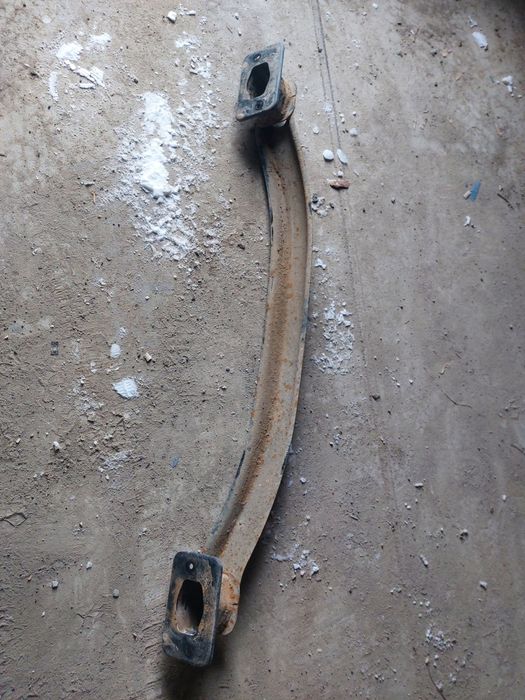 Усилитель заднего бампера Веста