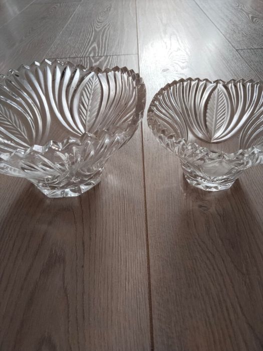 Стелынные хрустальные пасуды