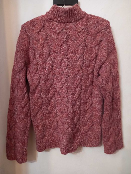 Pulover gros dama handmade + caciula cadou