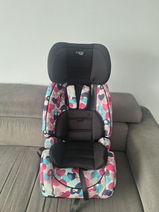 Vând scaun auto U-Grow isofix 9-36kg