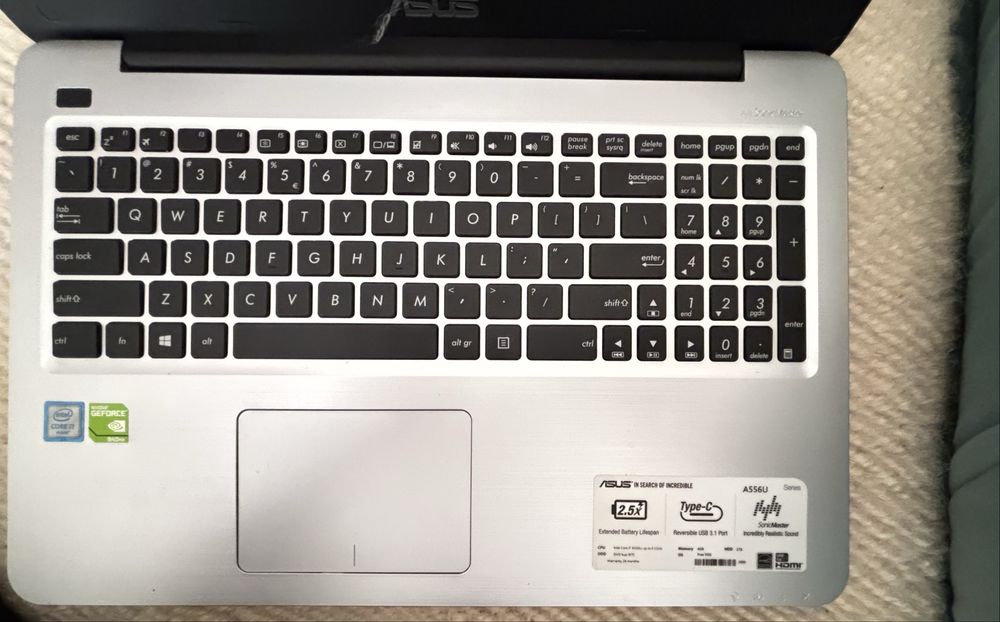 Laptop Asus, Intel Core i7 6500U,3,1 GHz,Nvidia Geforce 940 Mx