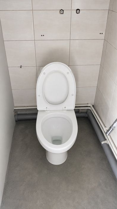 Продается унитаз