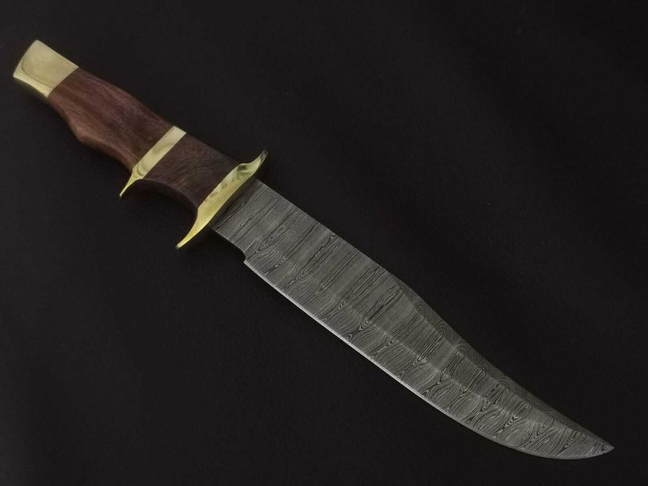 Промоция: Ръчно изработен ловен нож от дамаска стомана - 33см