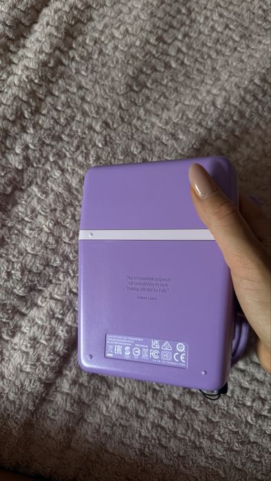 Polaroid, фотоапарат за моментни снимки