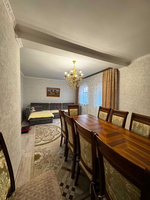 Продам благоустроенный 4 комн. Дом