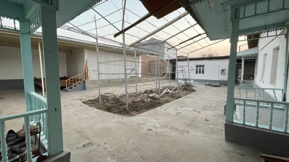 Уй сотилади 12 сотх