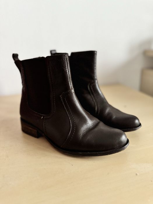 Ghete din piele, mărimea 37