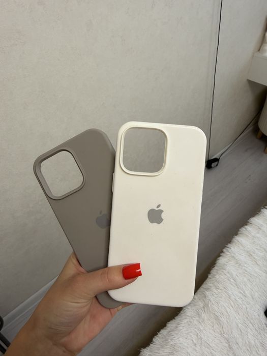 Продам чехлы на 16 pro max