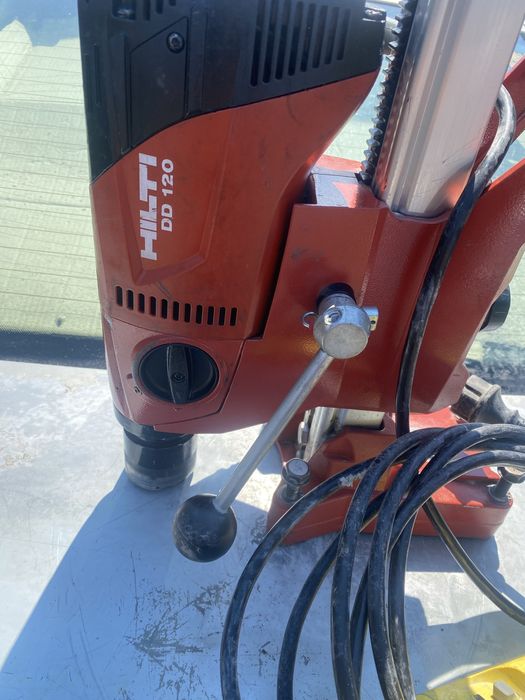 Masina de carotat Hilti DD120