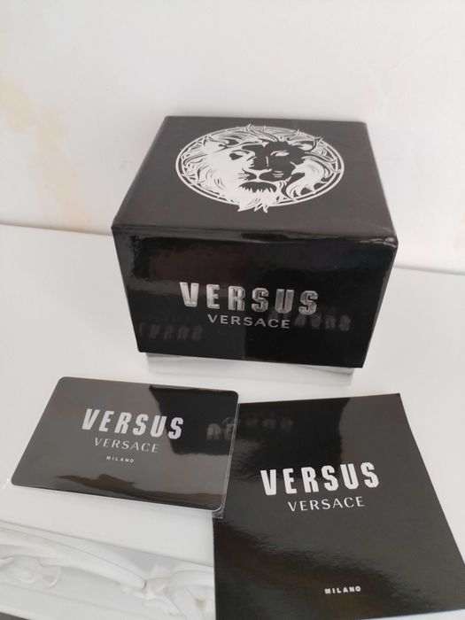 Versus Versace нов оригинален часовник