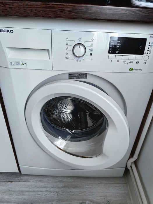 Mașina de spălat beko